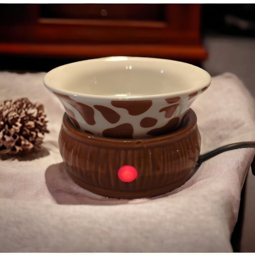 Brown Zebra Print Simmer Pot with Brown Base